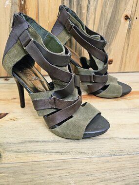 Fergalicious Asbury Stiletto Heels Size 9.5